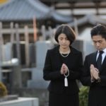 納骨の服装は？東本願寺にいくときは礼服でいかないと失礼？
