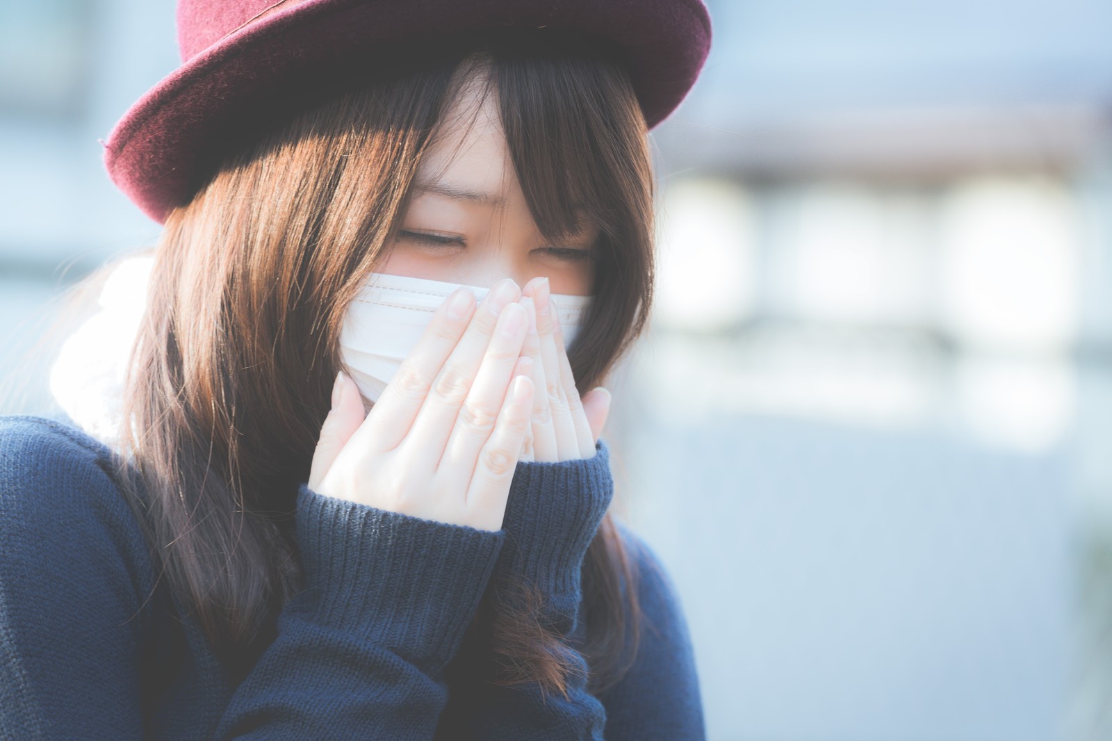 マスクの裏表や上下がわからない時は?見分け方はどこ?