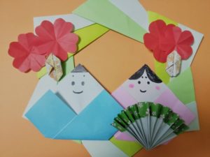 ひな祭りの折り紙リース作り方 簡単な折り方や可愛いアレンジはコレ